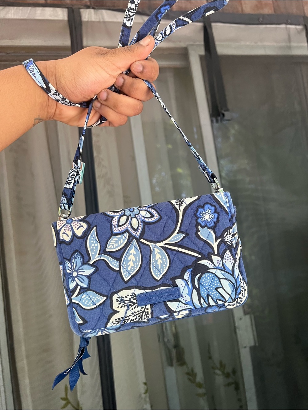 Vera Bradley RFID Blue Floral Quilted Crossbody Bag